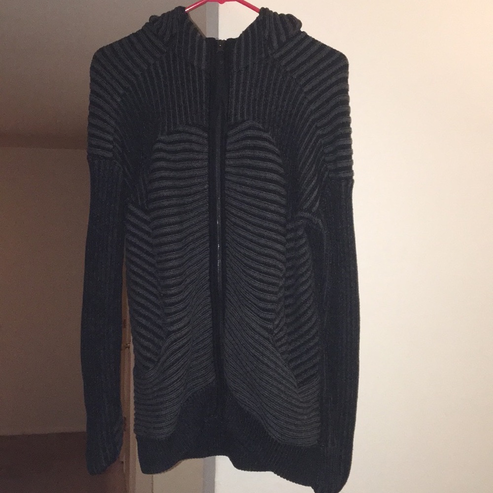 Lululemon black jack. Size 12